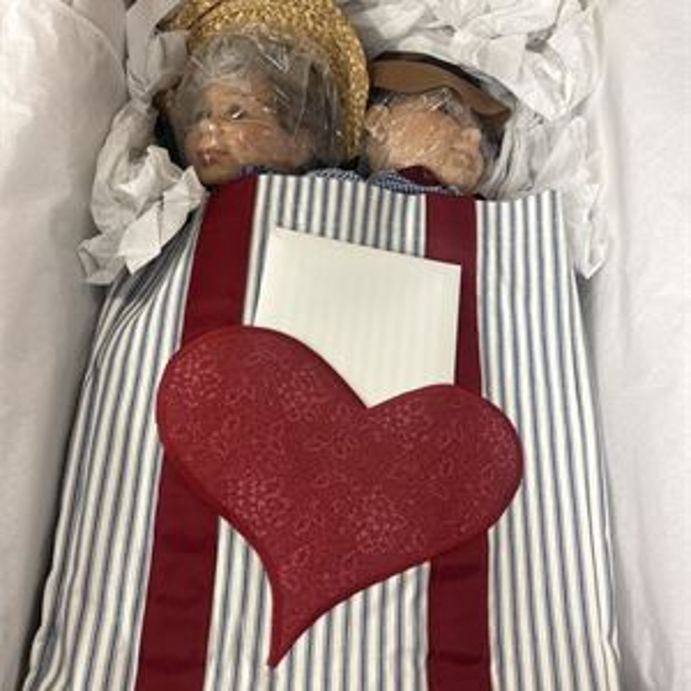 Dear Aunt Polly & Uncle Pete Elder Therapy Dolls IOB With Certificate